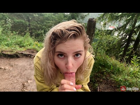 ❤️ Mädchen schluckt Sperma nach einem öffentlichen Blowjob - Eva Elfi ️ Anal video bei uns de.porncomixone.ru ❌